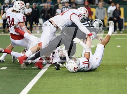 Thumbnail 3 in Guyer vs. Tomball (UIL 6A DII Semifinal) photogallery.