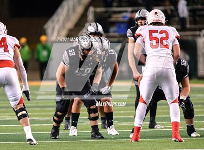 Thumbnail 1 in Guyer vs. Tomball (UIL 6A DII Semifinal) photogallery.