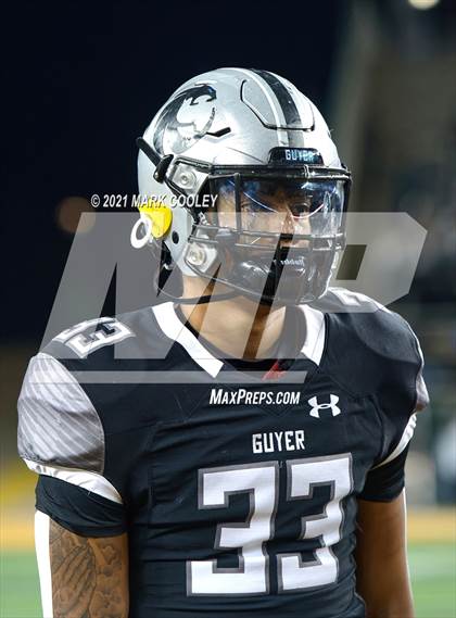 Thumbnail 2 in Guyer vs. Tomball (UIL 6A DII Semifinal) photogallery.