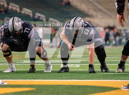 Thumbnail 1 in Guyer vs. Tomball (UIL 6A DII Semifinal) photogallery.