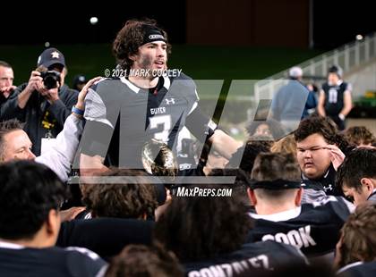 Thumbnail 3 in Guyer vs. Tomball (UIL 6A DII Semifinal) photogallery.