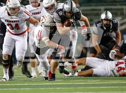 Thumbnail 1 in Guyer vs. Tomball (UIL 6A DII Semifinal) photogallery.