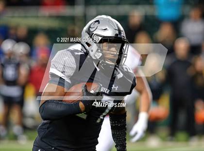 Thumbnail 2 in Guyer vs. Tomball (UIL 6A DII Semifinal) photogallery.