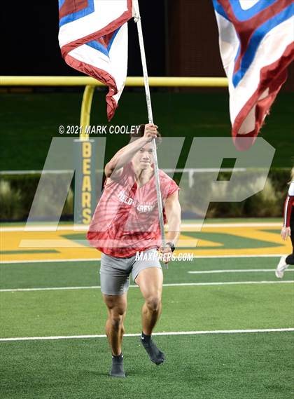 Thumbnail 2 in Guyer vs. Tomball (UIL 6A DII Semifinal) photogallery.