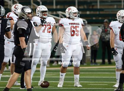 Thumbnail 2 in Guyer vs. Tomball (UIL 6A DII Semifinal) photogallery.