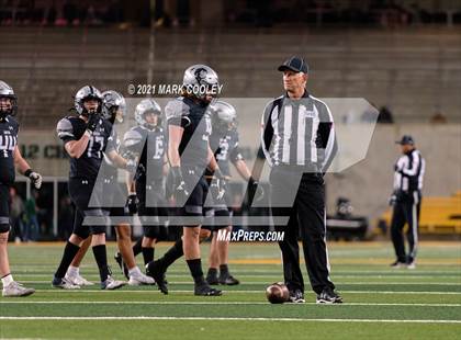 Thumbnail 1 in Guyer vs. Tomball (UIL 6A DII Semifinal) photogallery.