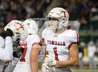 Thumbnail 3 in Guyer vs. Tomball (UIL 6A DII Semifinal) photogallery.