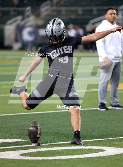 Thumbnail 2 in Guyer vs. Tomball (UIL 6A DII Semifinal) photogallery.