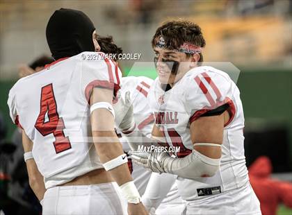 Thumbnail 1 in Guyer vs. Tomball (UIL 6A DII Semifinal) photogallery.
