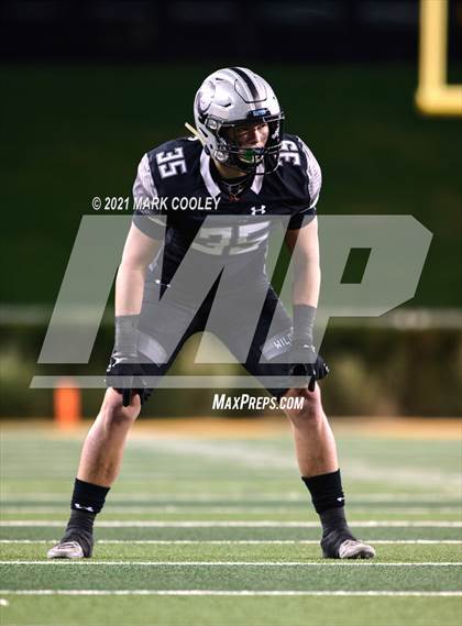Thumbnail 3 in Guyer vs. Tomball (UIL 6A DII Semifinal) photogallery.