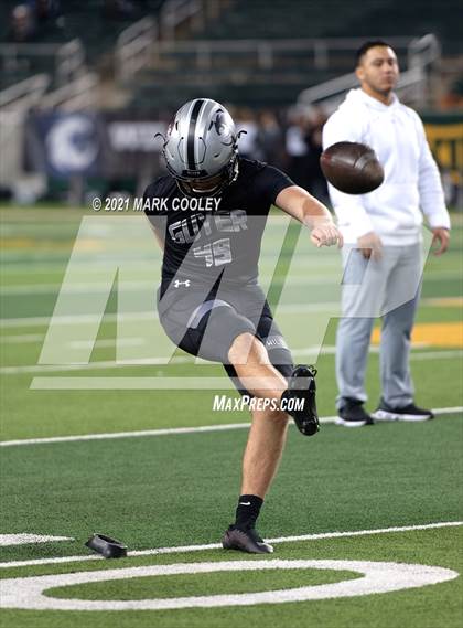 Thumbnail 2 in Guyer vs. Tomball (UIL 6A DII Semifinal) photogallery.