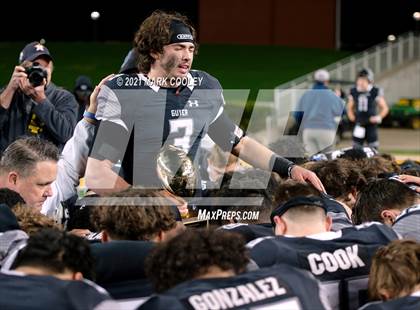 Thumbnail 1 in Guyer vs. Tomball (UIL 6A DII Semifinal) photogallery.