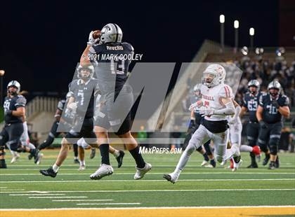 Thumbnail 3 in Guyer vs. Tomball (UIL 6A DII Semifinal) photogallery.
