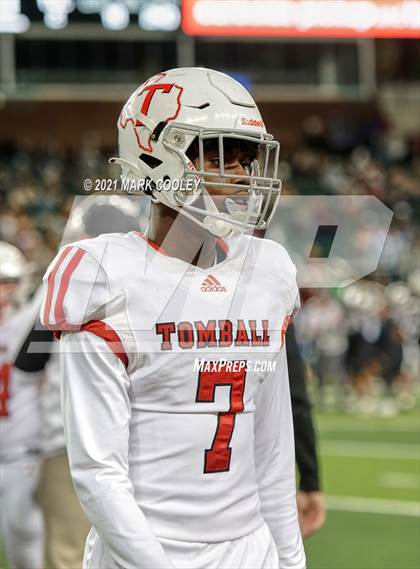 Thumbnail 2 in Guyer vs. Tomball (UIL 6A DII Semifinal) photogallery.