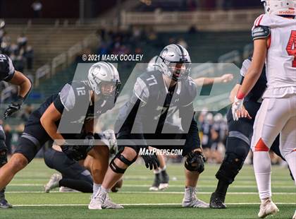 Thumbnail 2 in Guyer vs. Tomball (UIL 6A DII Semifinal) photogallery.