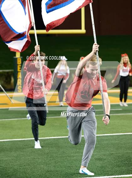 Thumbnail 3 in Guyer vs. Tomball (UIL 6A DII Semifinal) photogallery.