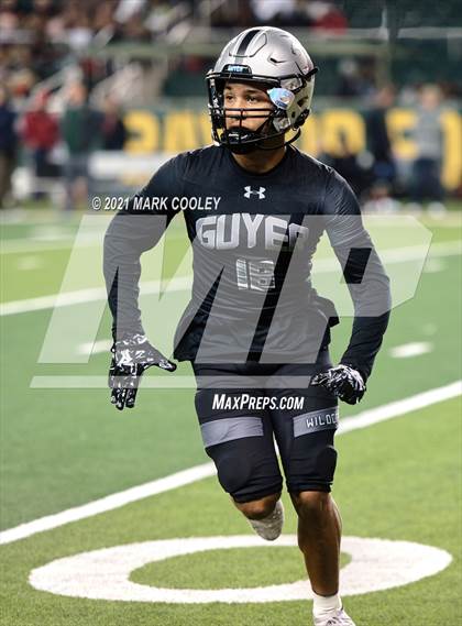 Thumbnail 1 in Guyer vs. Tomball (UIL 6A DII Semifinal) photogallery.