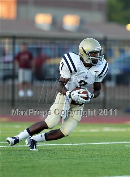 Thumbnail 3 in Life Oak Cliff @ Crandall photogallery.