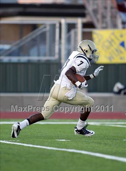 Thumbnail 1 in Life Oak Cliff @ Crandall photogallery.