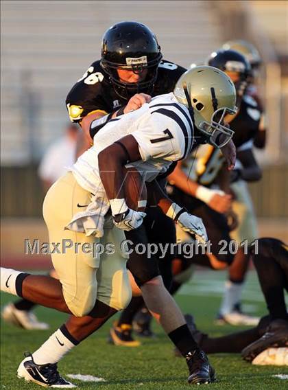 Thumbnail 1 in Life Oak Cliff @ Crandall photogallery.