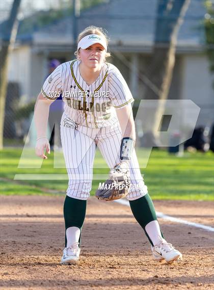 Thumbnail 2 in Big Valley Christian vs. Tracy photogallery.
