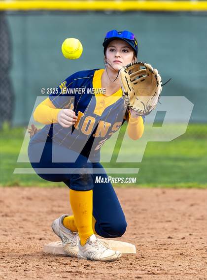 Thumbnail 1 in Big Valley Christian vs. Tracy photogallery.