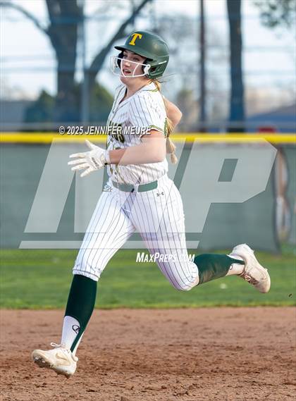 Thumbnail 3 in Big Valley Christian vs. Tracy photogallery.