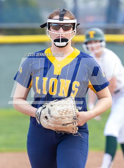 Thumbnail 2 in Big Valley Christian vs. Tracy photogallery.