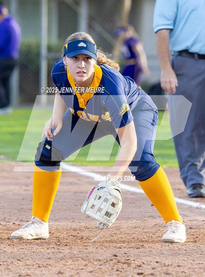 Thumbnail 2 in Big Valley Christian vs. Tracy photogallery.