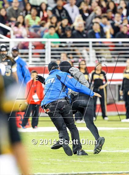 Thumbnail 2 in Wilcox vs. Santa Clara @ Levi's Stadium photogallery.
