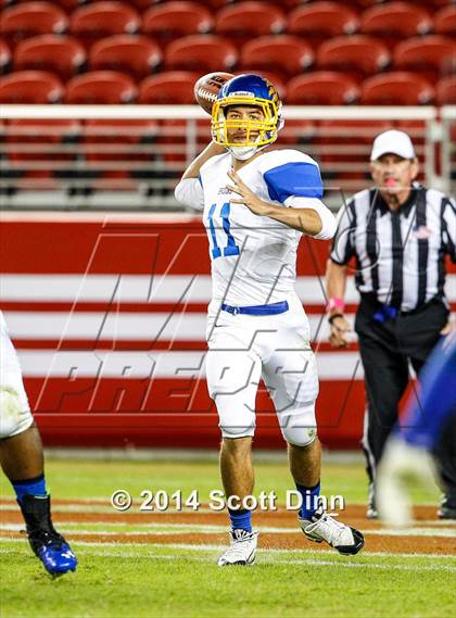 Thumbnail 2 in Wilcox vs. Santa Clara @ Levi's Stadium photogallery.