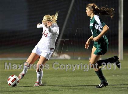 Thumbnail 1 in Coronado vs. La Jolla (CIF SoCal D2 Regional Final) photogallery.