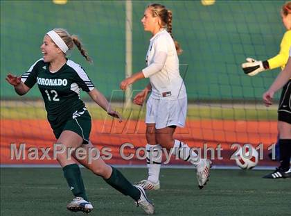 Thumbnail 3 in Coronado vs. La Jolla (CIF SoCal D2 Regional Final) photogallery.