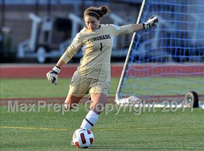 Thumbnail 3 in Coronado vs. La Jolla (CIF SoCal D2 Regional Final) photogallery.