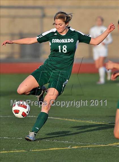 Thumbnail 2 in Coronado vs. La Jolla (CIF SoCal D2 Regional Final) photogallery.