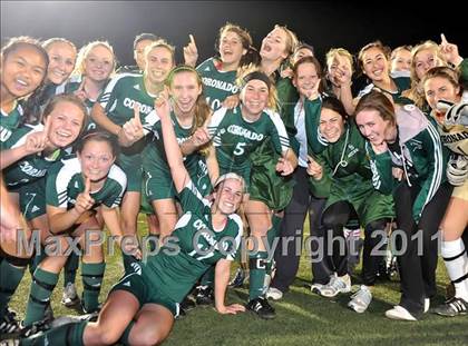 Thumbnail 2 in Coronado vs. La Jolla (CIF SoCal D2 Regional Final) photogallery.