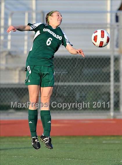 Thumbnail 2 in Coronado vs. La Jolla (CIF SoCal D2 Regional Final) photogallery.