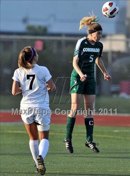 Thumbnail 3 in Coronado vs. La Jolla (CIF SoCal D2 Regional Final) photogallery.