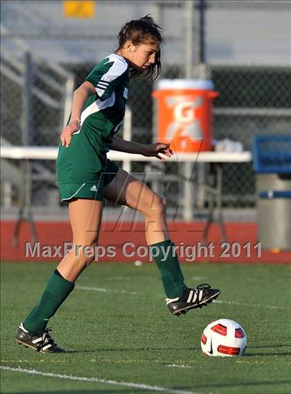 Thumbnail 2 in Coronado vs. La Jolla (CIF SoCal D2 Regional Final) photogallery.