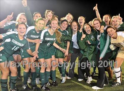 Thumbnail 3 in Coronado vs. La Jolla (CIF SoCal D2 Regional Final) photogallery.