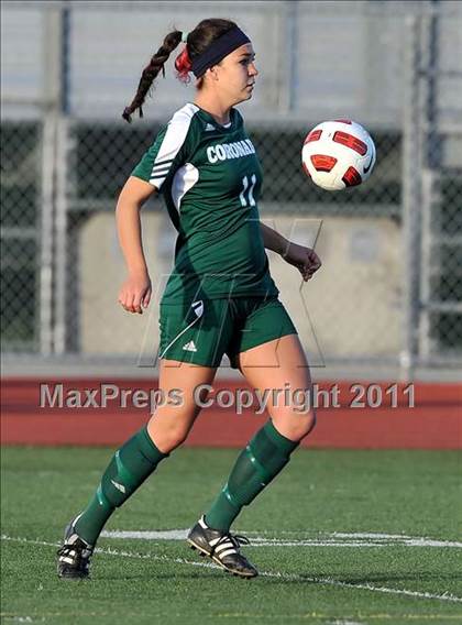 Thumbnail 3 in Coronado vs. La Jolla (CIF SoCal D2 Regional Final) photogallery.