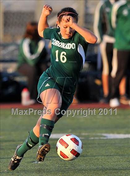 Thumbnail 2 in Coronado vs. La Jolla (CIF SoCal D2 Regional Final) photogallery.