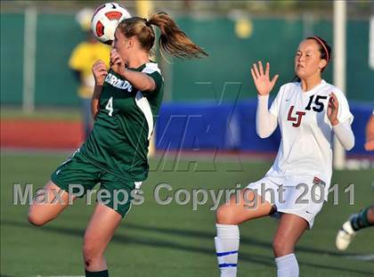 Thumbnail 1 in Coronado vs. La Jolla (CIF SoCal D2 Regional Final) photogallery.