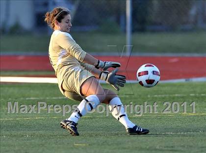 Thumbnail 1 in Coronado vs. La Jolla (CIF SoCal D2 Regional Final) photogallery.