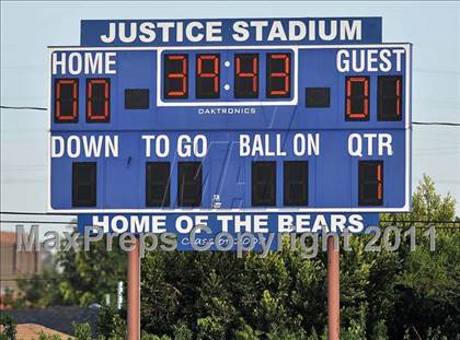Thumbnail 1 in Coronado vs. La Jolla (CIF SoCal D2 Regional Final) photogallery.