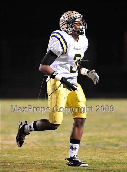 Thumbnail 2 in Los Osos vs. Rancho Cucamonga (CIF SS Playoffs) photogallery.