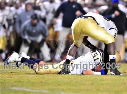 Thumbnail 3 in Los Osos vs. Rancho Cucamonga (CIF SS Playoffs) photogallery.