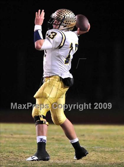 Thumbnail 2 in Los Osos vs. Rancho Cucamonga (CIF SS Playoffs) photogallery.