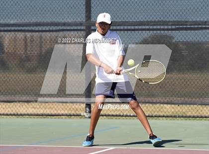 Thumbnail 1 in Alamo Heights vs Frisco Centennial (UIL 5A Team Tennis Semifinal) photogallery.