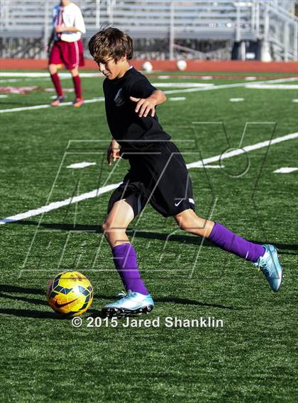 Thumbnail 3 in Hahnville @ E. D. White (Scrimmage) photogallery.